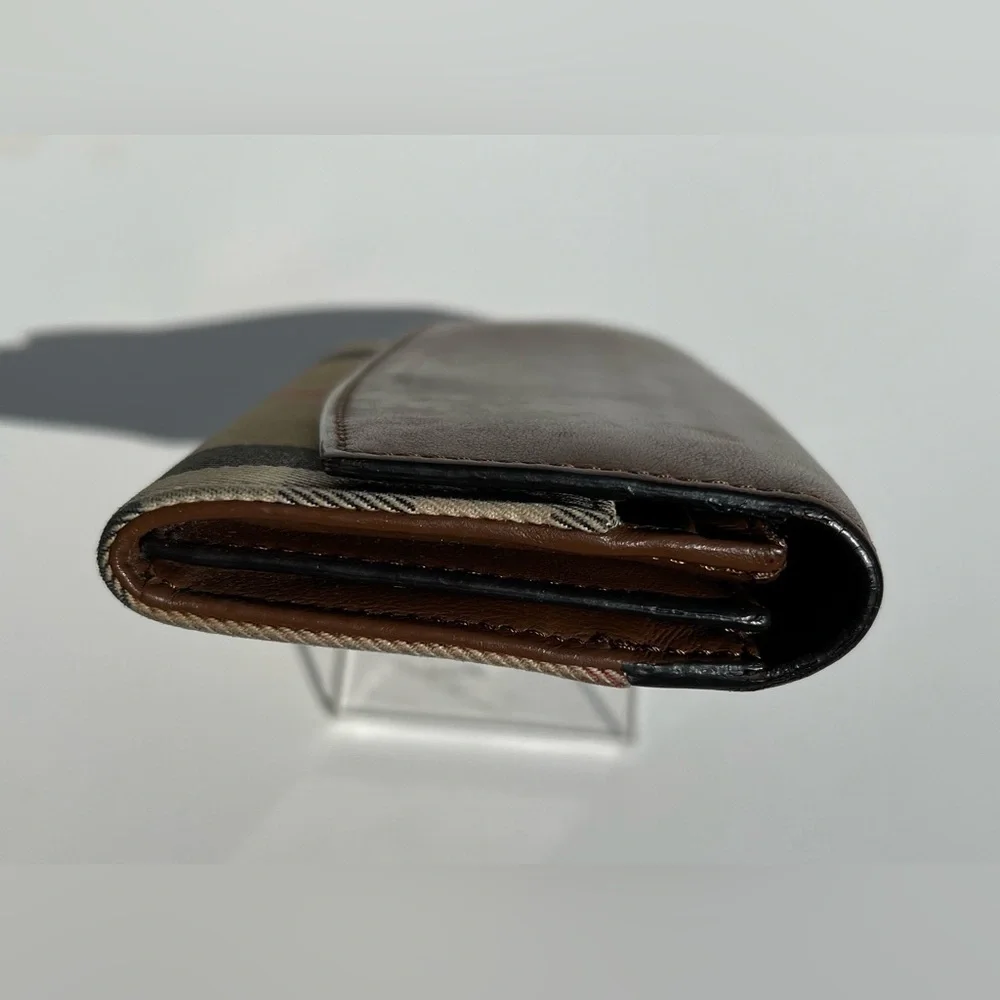 BURBERRY Porter Continental Long Wallet - Picture 9 of 10